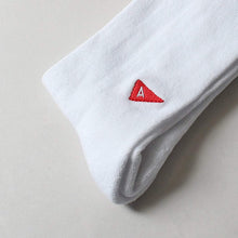 Load image into Gallery viewer, Arvin Goods Casual Crew Socks