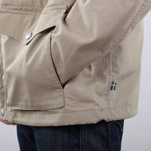 Load image into Gallery viewer, Fjallraven Raven Lite Jacket