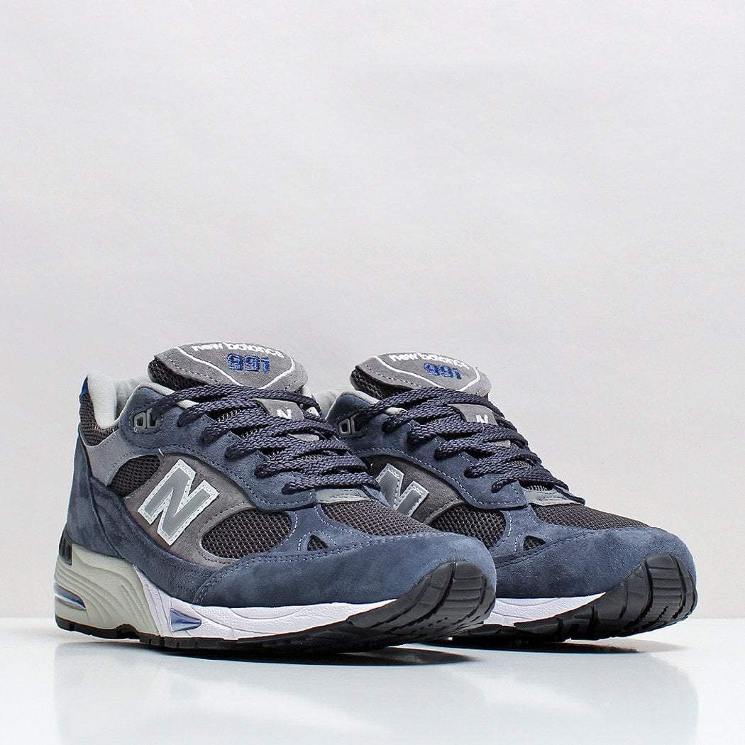 New Balance 991 ネイビー/グレー スニーカー New Balance 991 ネイビー/グレー - メルカリ